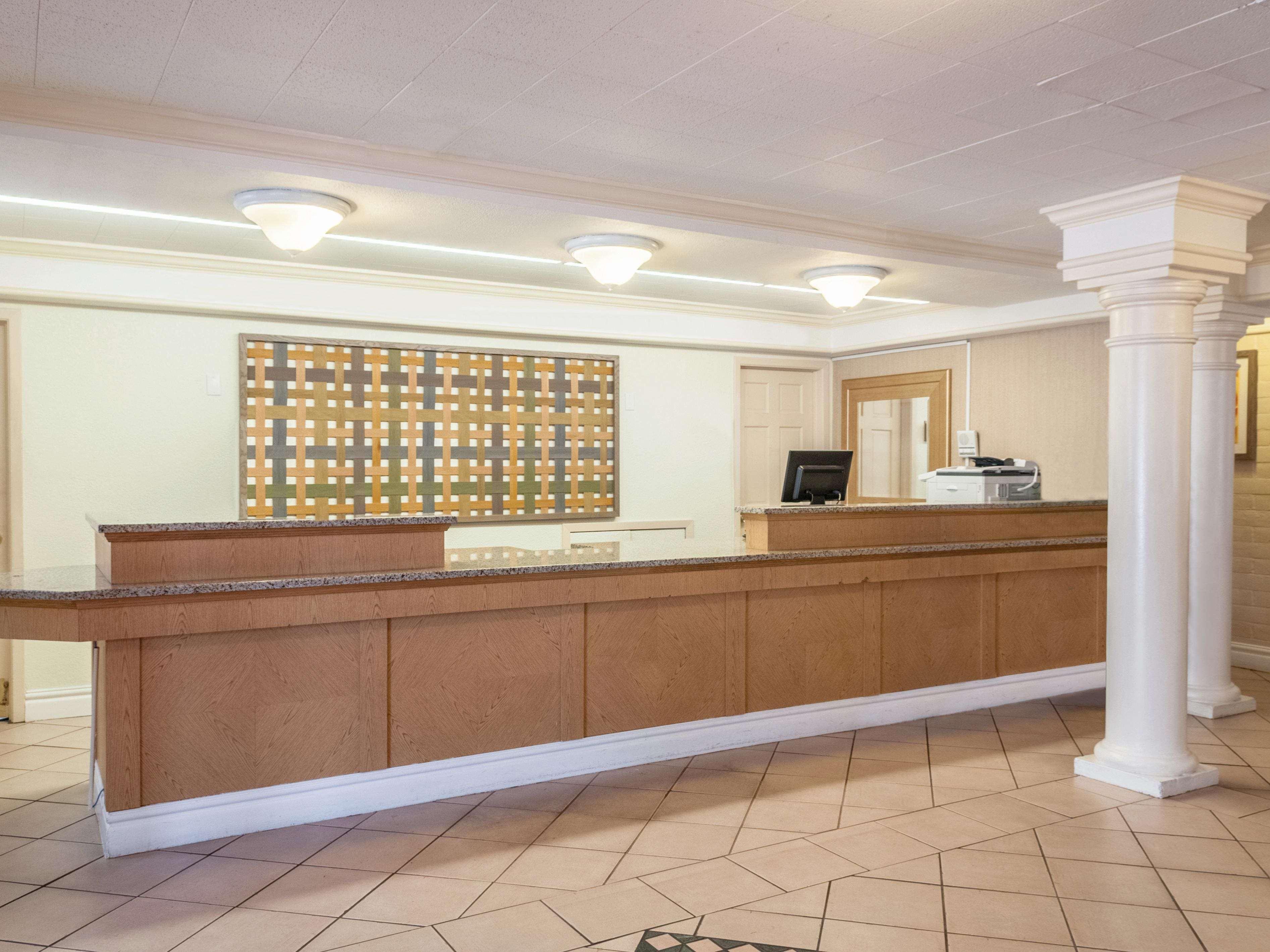 La Quinta Inn By Wyndham New Orleans West Bank / Gretna Exterior photo